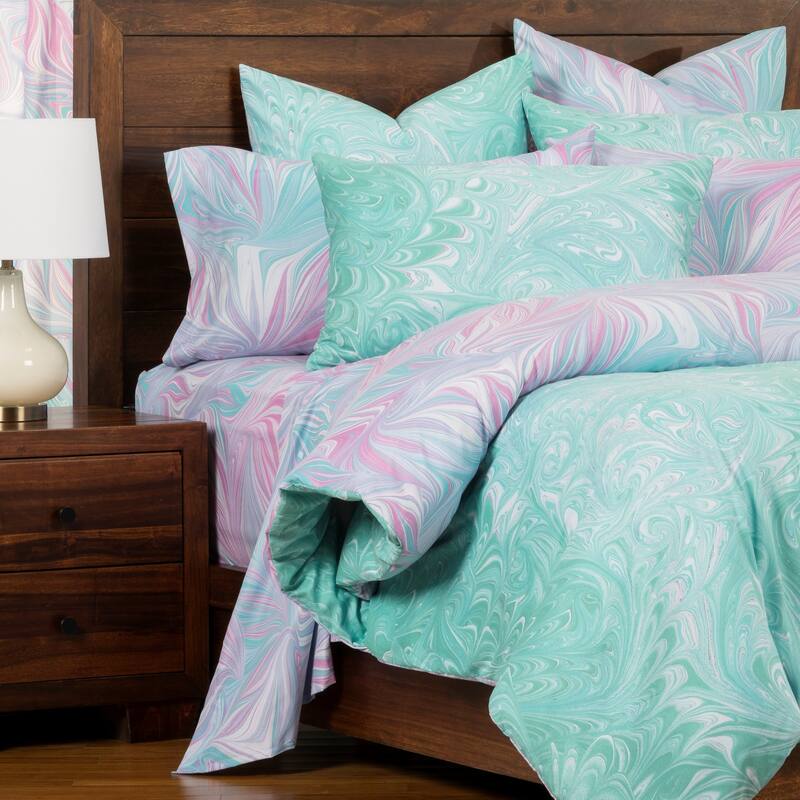 Siscovers Verona/ Aquarius Reversible Luxury Duvet Cover and Insert Set