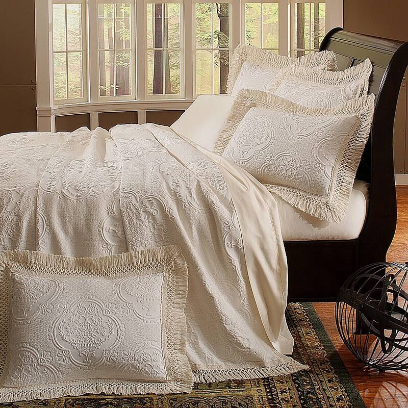 Hyde Park Jacquard Bedspread - Twin - Ivory