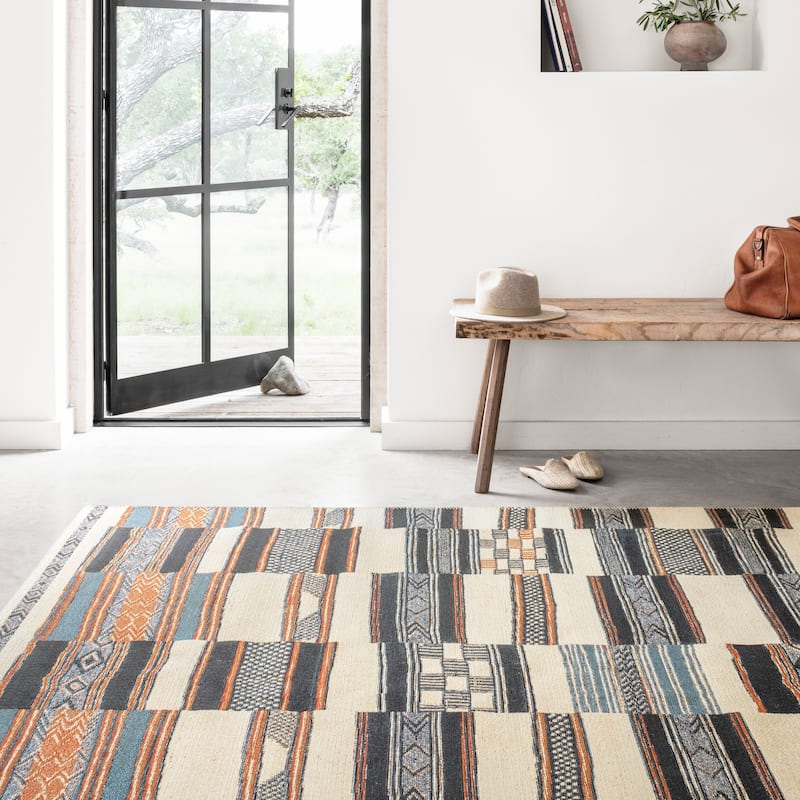 Alexander Home Armanda Modern Tribal Inspired Indoor/Outdoor Area Rug - 6'7" x 9'4" - Ivory/ Multi