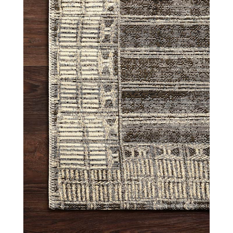 Alexander Home Armanda Tribal Inspired Indoor/ Outdoor Area Rug