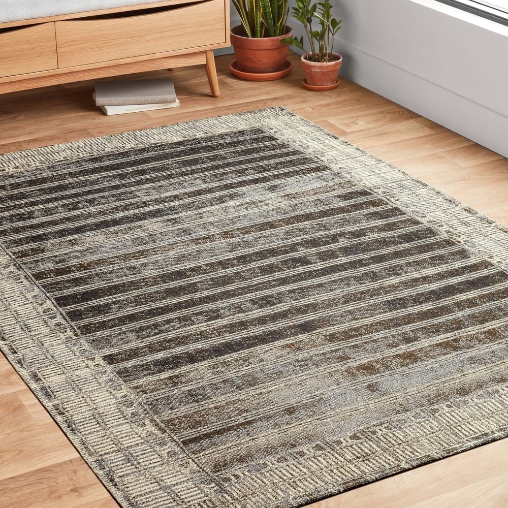 Alexander Home Armanda Tribal Inspired Indoor/ Outdoor Area Rug