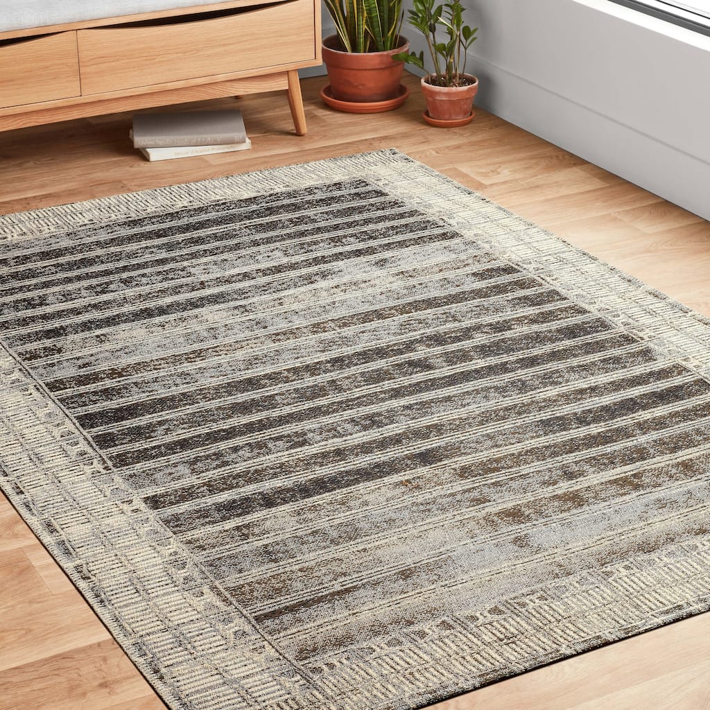 Alexander Home Armanda Tribal Inspired Indoor/ Outdoor Area Rug