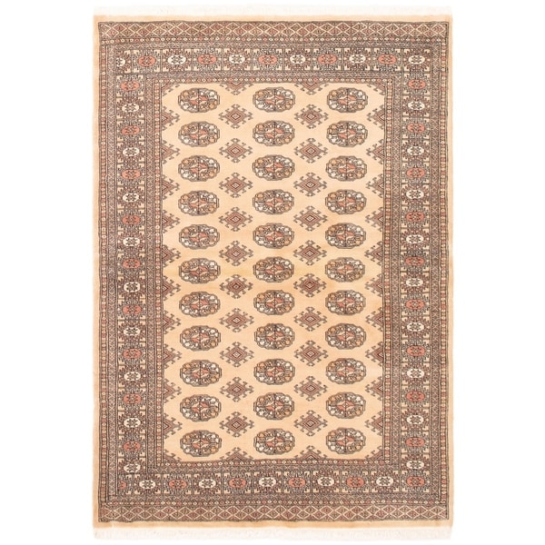 eCarpetGallery Hand-knotted Finest Peshawar Bokhara Cream Wool Rug - 4'1 x 5'10