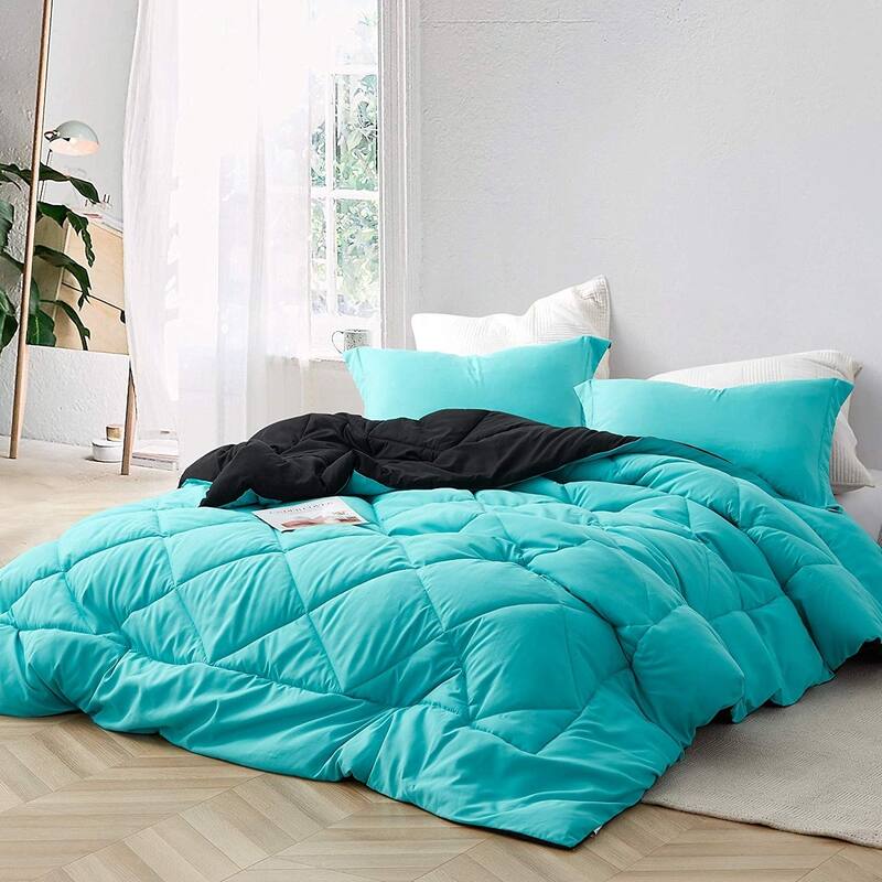 Aqua/Black Oversized Reversible Comforter