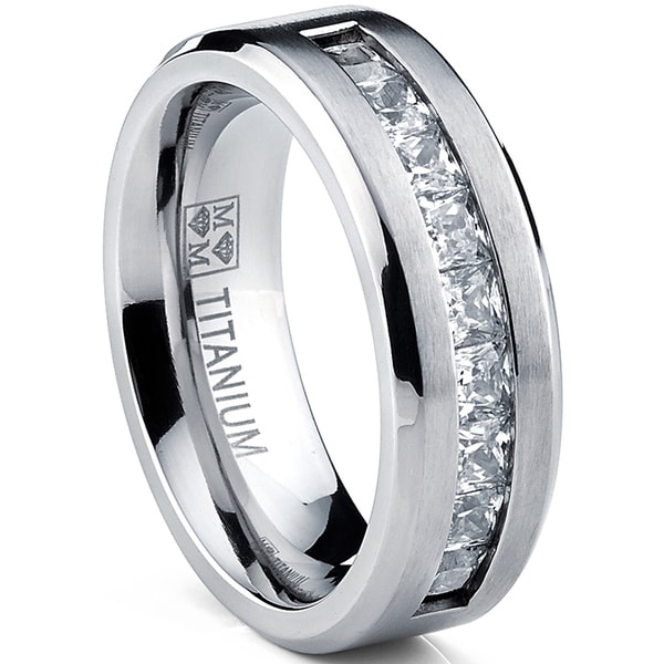  Shop  Oliveti Men s  Titanium  Wedding  Band Ring  with 