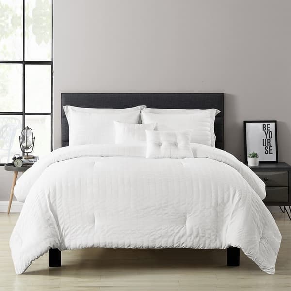 Shop Lush Decor Farmhouse Seersucker 5 Piece Comforter Set On