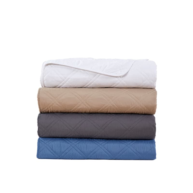 Christopher Knight Double Diamond Quilt Set