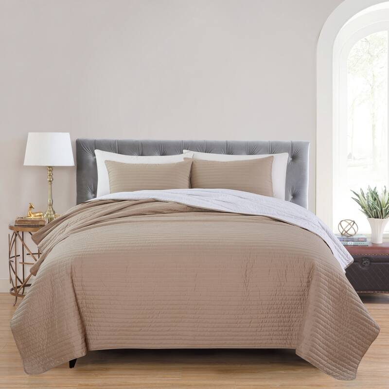 Ron Cherskin Channel reversible Quilt Set - Taupe and White - Queen/Full - Queen/Full