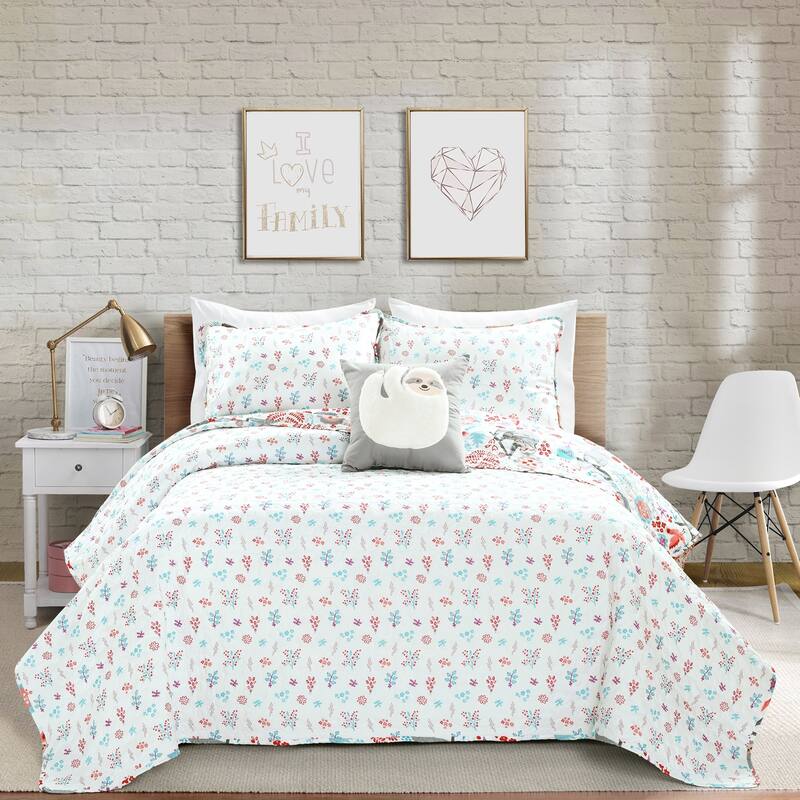 Porch & Den Lummi Sloth Pattern Quilt Set