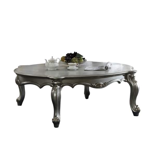 Oval Shaped Wooden Coffee Table With Cabriole Leg Support Oval Shaped Wooden Coffee Table