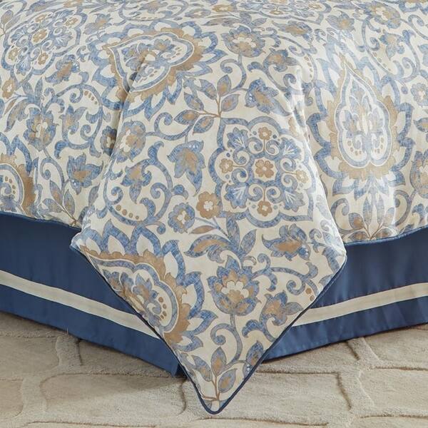 Shop Croscill Janine Blue Damask 4 Piece Comforter Set On Sale
