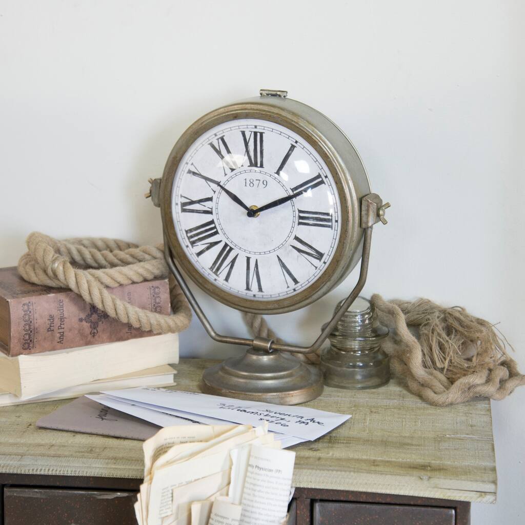 Metal table clock