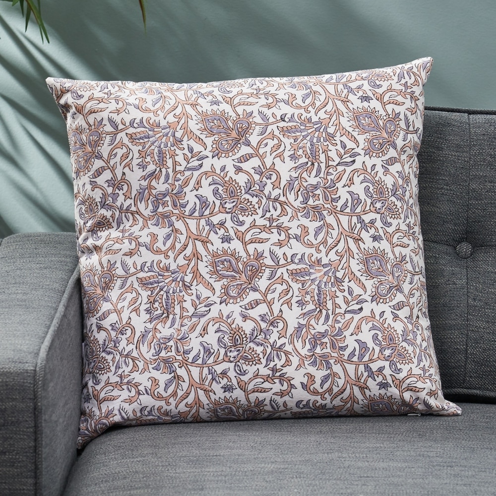 https://ak1.ostkcdn.com/images/products/29017311/Myra-Modern-Fabric-Throw-Pillow-by-Christopher-Knight-Home-675bb46a-a518-4670-83ce-986f30c12652_1000.jpg