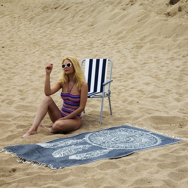 sand resistant beach towel