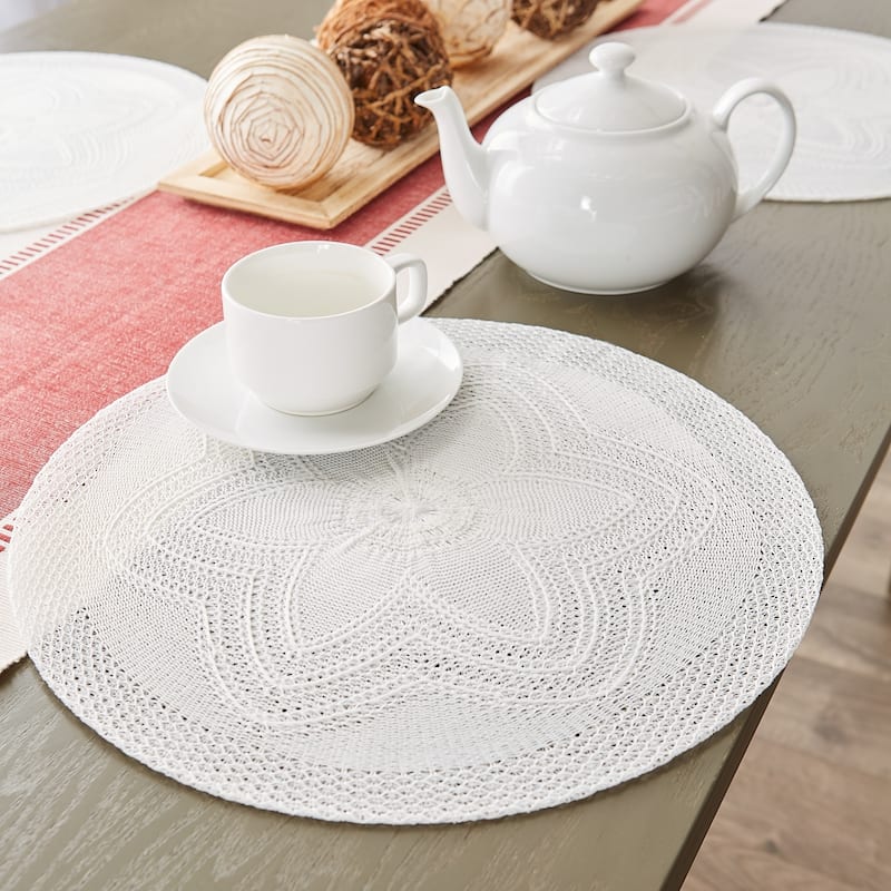 Porch & Den Crestdale Floral Woven Round Placemat (Set of 6)