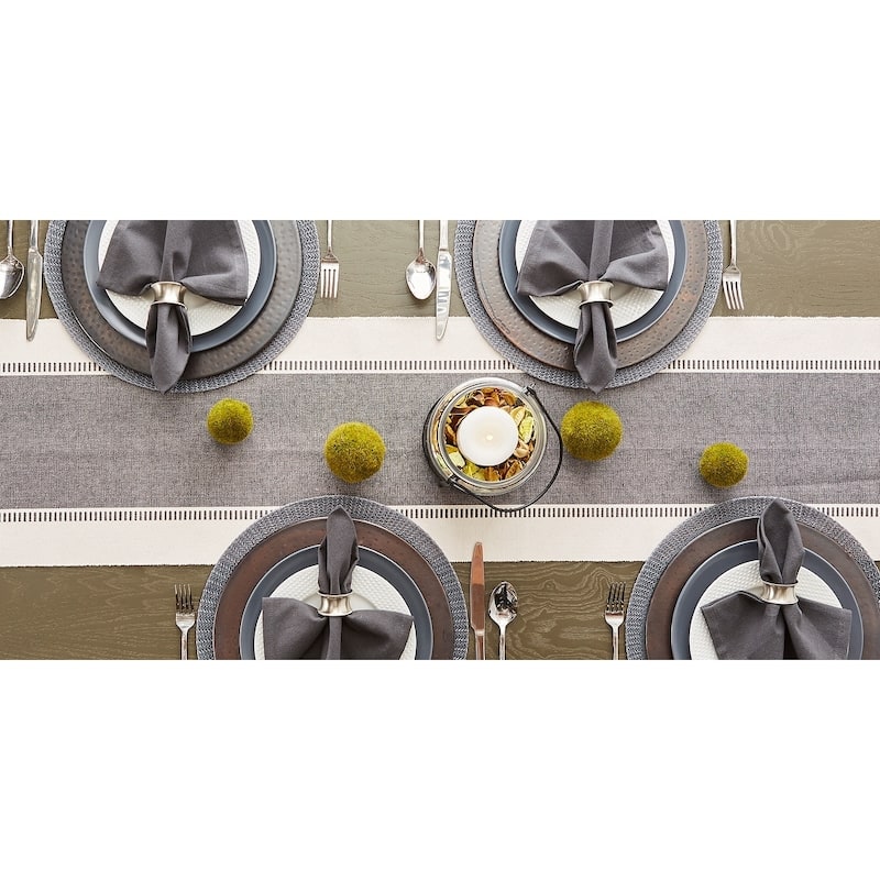 Porch & Den Crestdale Floral Woven Round Placemat (Set of 6)