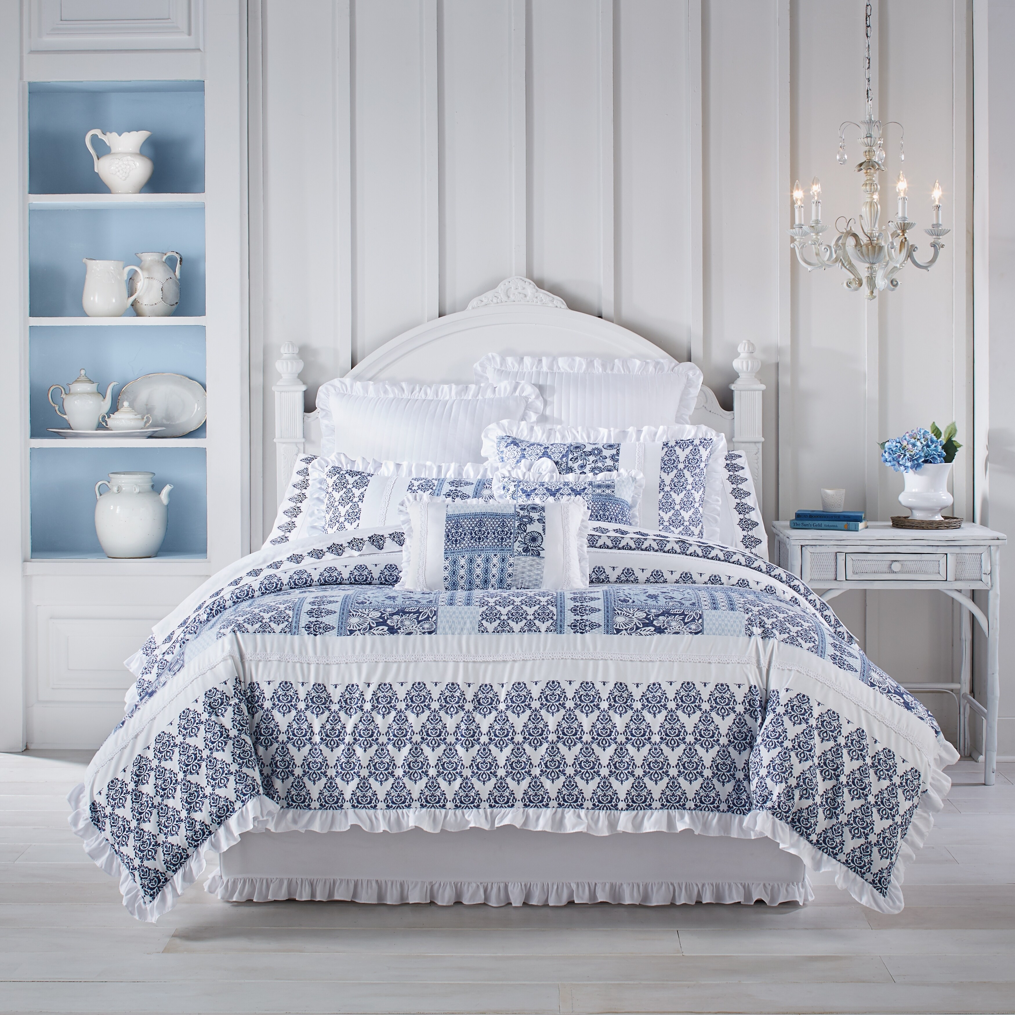 Shop The Gray Barn Georgia Air Farmhouse Patchwork Comforter Set