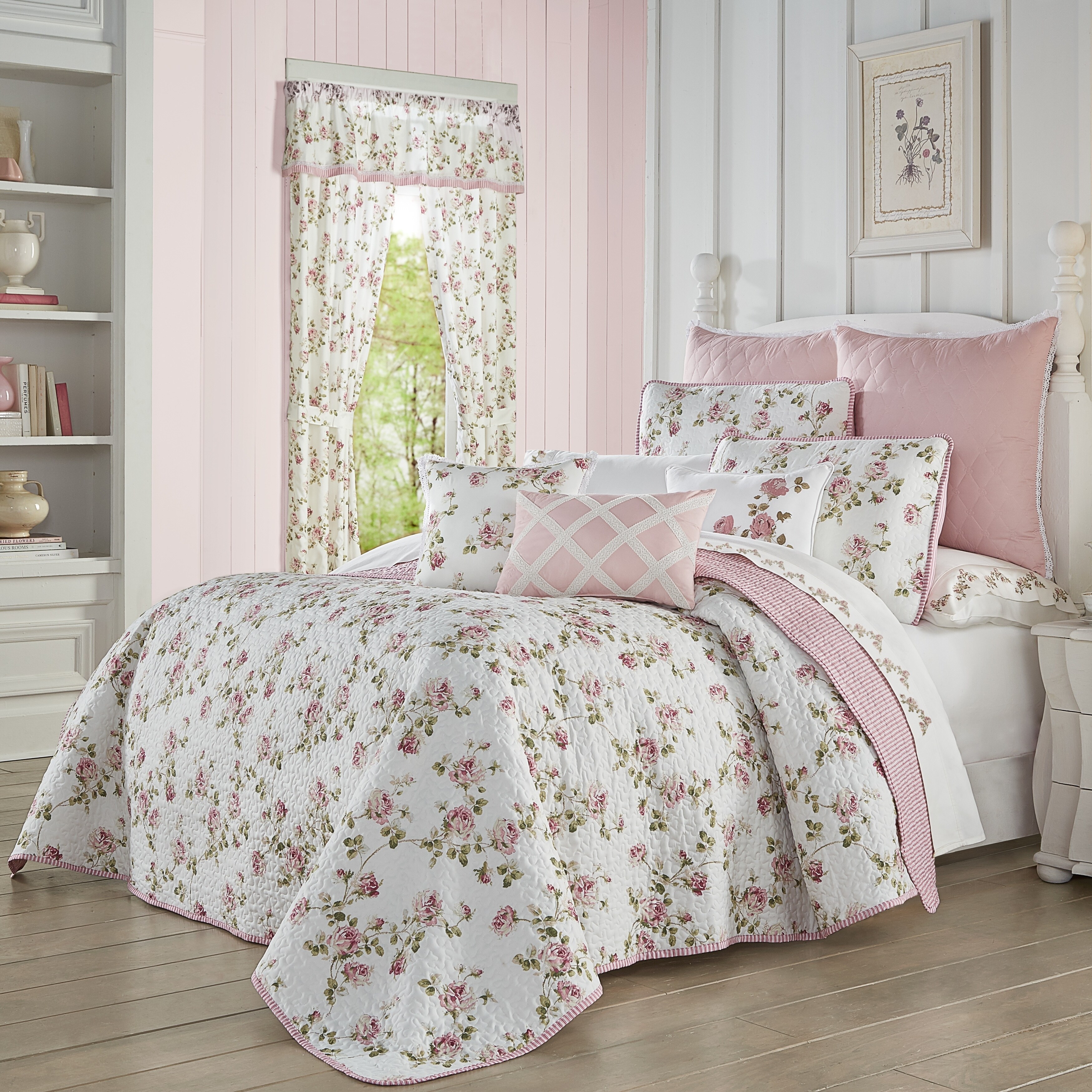 Laura Ashley Parker Patchwork Cozy Purple Quilt Set