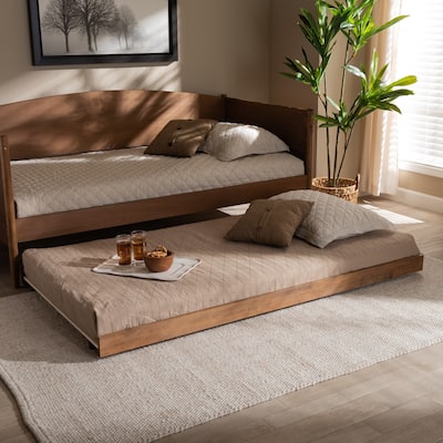 Carson Carrington Daikanvik Modern and Contemporary Trundle Bed