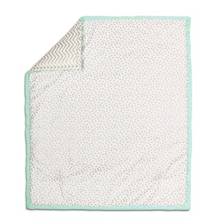 The Peanut Shell Confetti Cotton Quilt in Mint/Gold