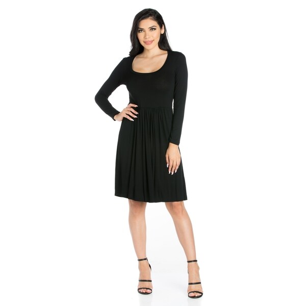 black long sleeve pleated dress