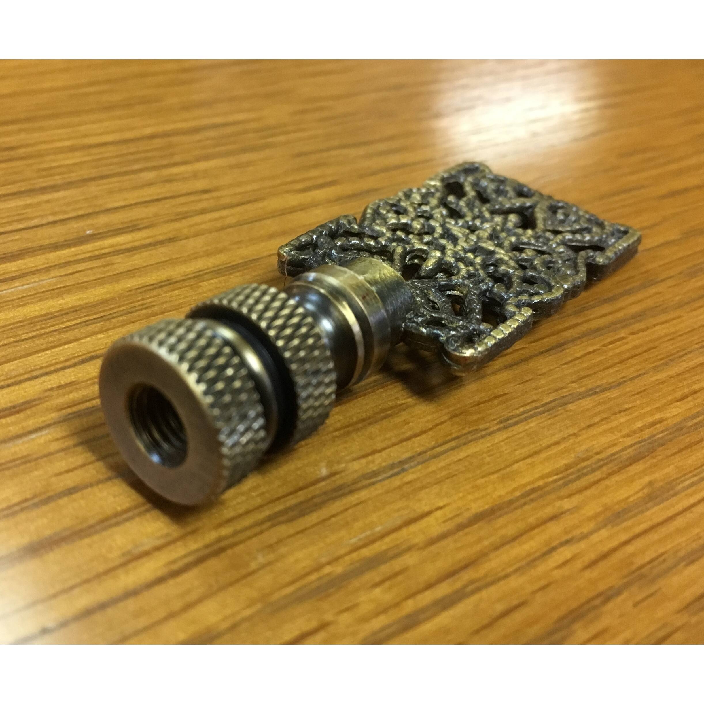 Royal Designs Fan Pull Chain Flower Design Crystal Polished Brass Bed