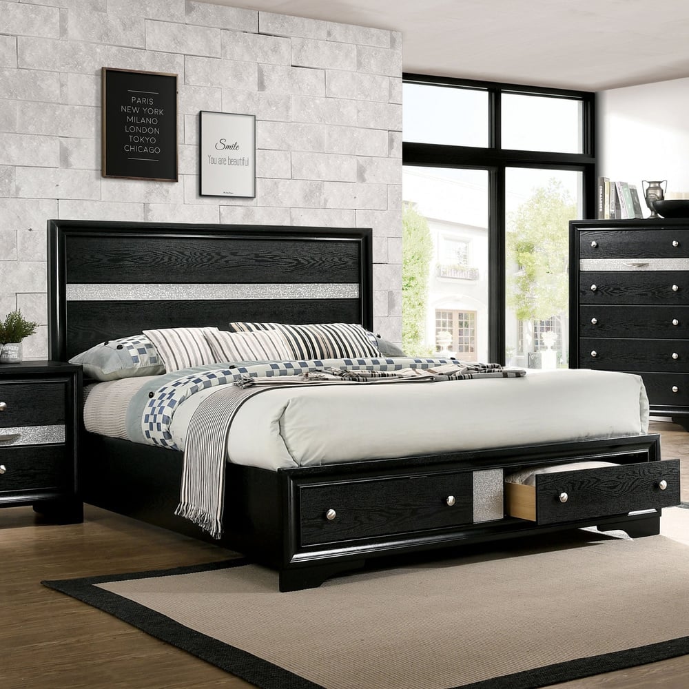 Silver Orchid Badgley Modern Solid Wood 2-drawer Platform Bed