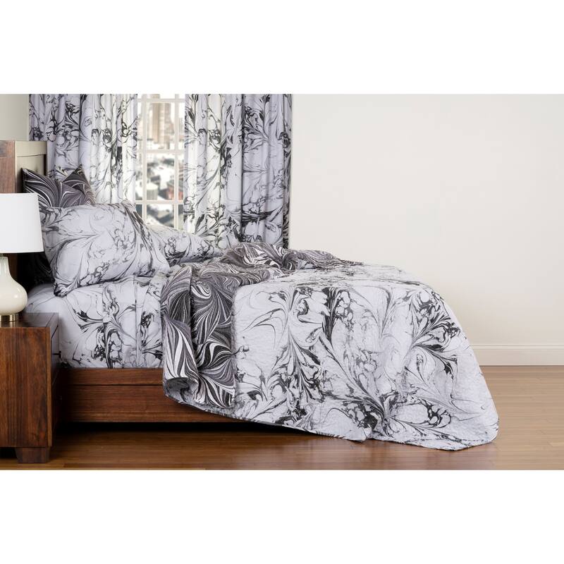 The Art of Marbling Carrara/ Black Ash Reversible Luxury Quilt