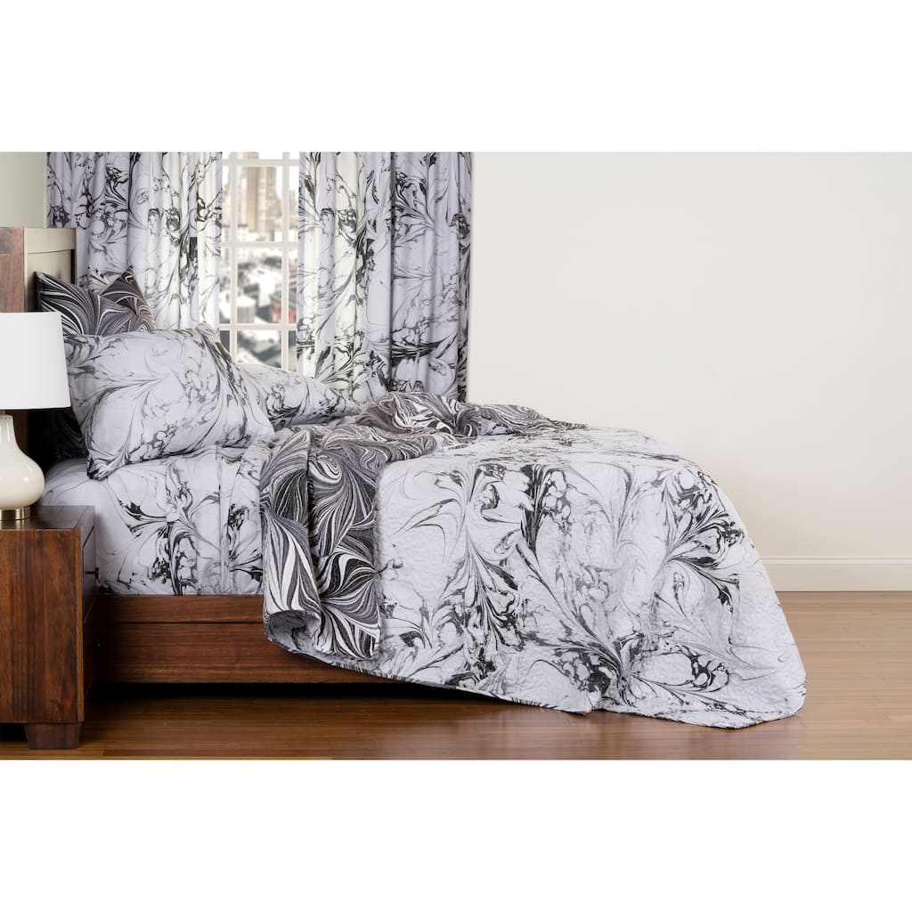 The Art of Marbling Carrara/ Black Ash Reversible Luxury Quilt