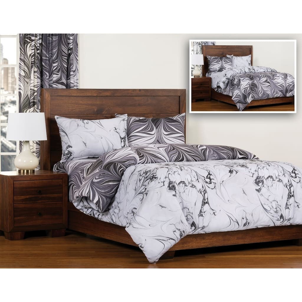 Siscovers Carrara/ Black Ash Reversible Luxury Duvet Cover