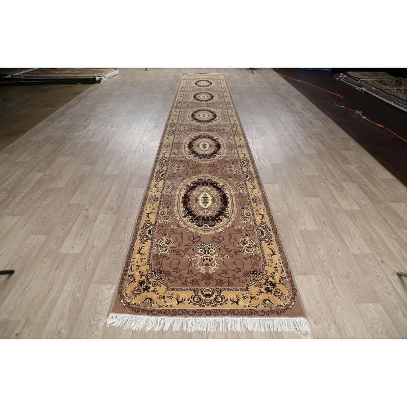 Oriental Persian Turkish Aubusson Polyester & Jute Traditional Rug - 19' 8'' X 3' 3''