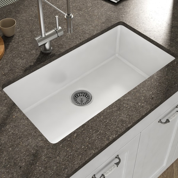 Yorkshire Undermount Fireclay 31 5 X 18 3 Single Bowl Kitchen Sink With Grid And Strainer In White On Sale Overstock 29158738