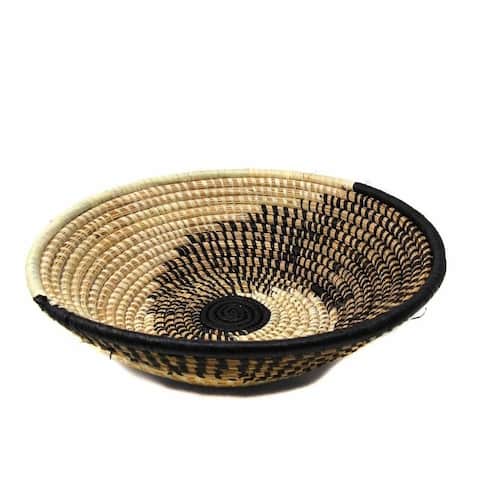 Handmade Woven Sisal Basket, Natural/Black Spiral