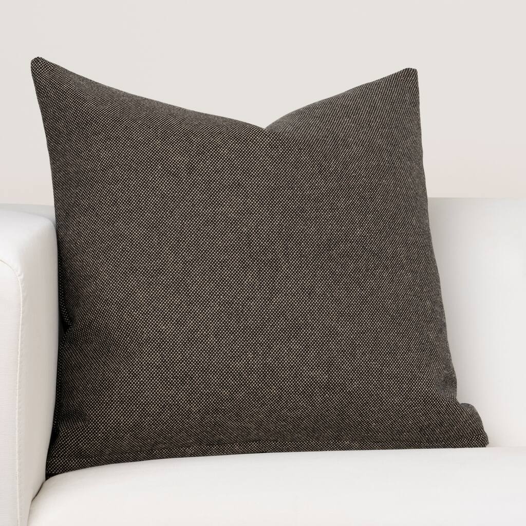 Porch & Den Kingsview Black/ Tan Throw Pillow