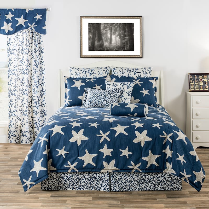 Palm Beach tropical gray starfish on denim blue background duvet only