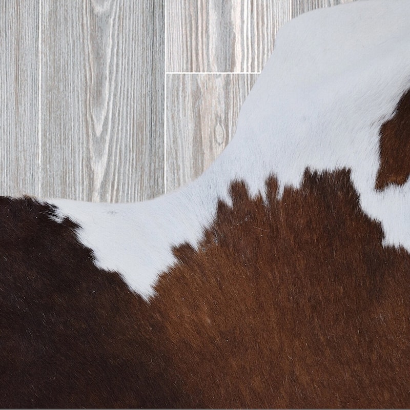 Carbon Loft McCrea Real Brown and White Cowhide Rug - 7' x 6' - 6' x 7'
