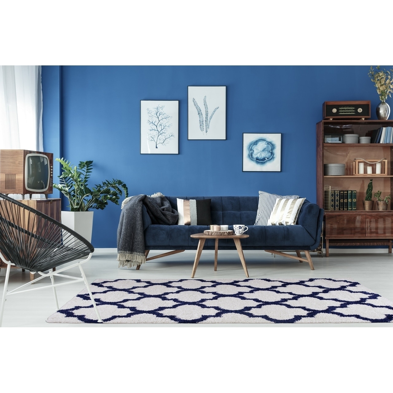 Styling Small Accent Rugs + Runners