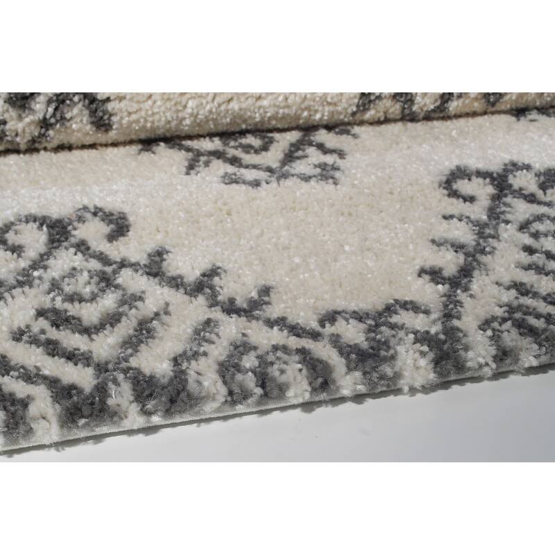 LaDole Rugs Soft Trellis Geometric Area Rug in Ivory Dark Grey 4x6