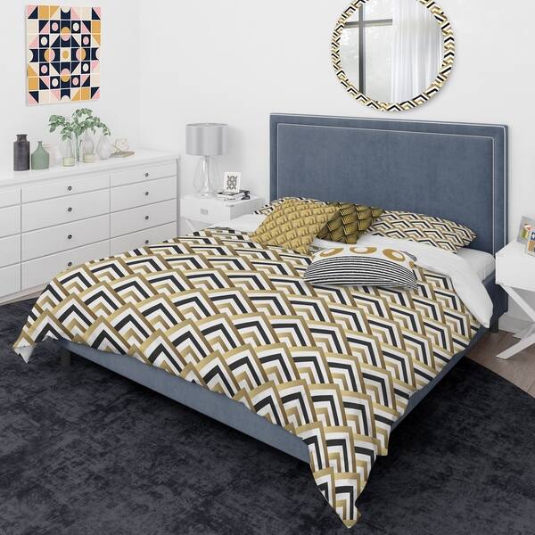 Designart Gold Black And White Triangle Mid Century Modern Duvet Cover Comforter Set Overstock 29257796