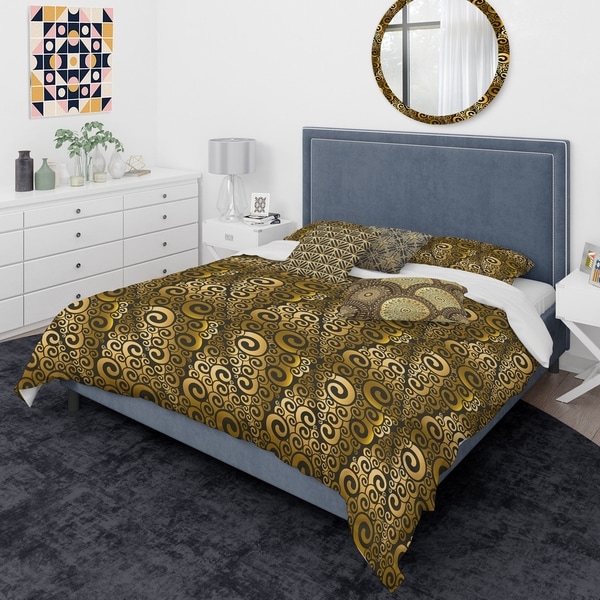 Designart 'Gold And Black Swirl I' Mid-Century Modern Duvet Cover