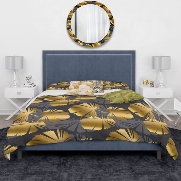 Designart 'Golden Palm Leaves III' Mid-Century Modern Duvet Cover ...