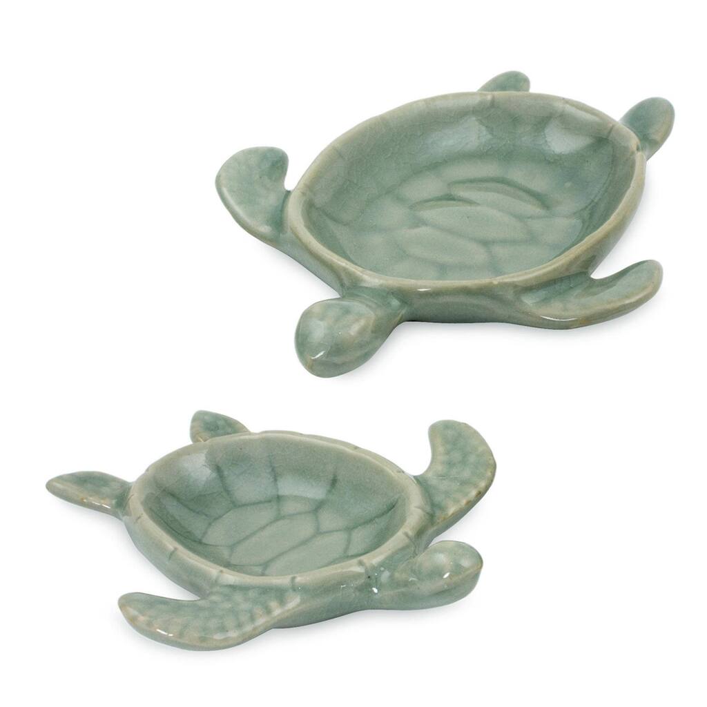 Handmade Aqua Thai Turtles Celadon Ceramic Bowls, Set of 2 (Thailand)