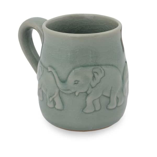 FRCOLOR 1Pc Elephant Shape Cup Decorative Drinking Cup Home Bar