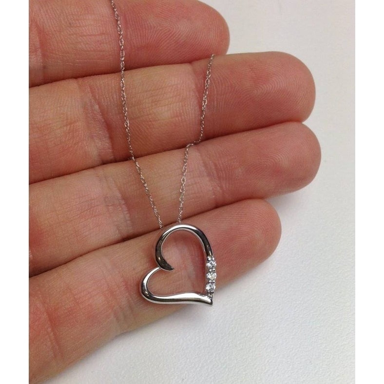 Diamond Heart Pendant Necklace 3-Stone White Gold