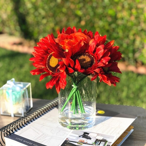 Mixed Artificial Sunflower Arrangement in Vase with Acrylic Water, Faux Sunflower Centerpiece, Fake top Silk Sunflower, Home Wedding Decoration