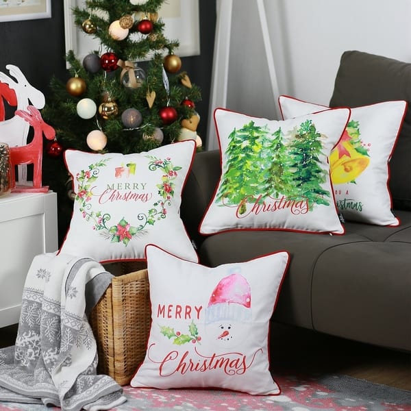 https://ak1.ostkcdn.com/images/products/29348566/Merry-Christmas-Set-of-4-Throw-Pillow-Covers-Christmas-Gift-18-x18-178353c9-4557-4478-a18a-d5cbfeb0a0d4_600.jpg?impolicy=medium