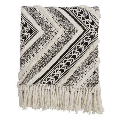 Geometric Diamond Design Throw