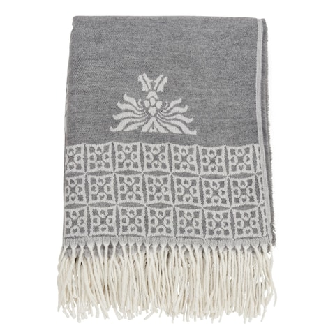 Fringed Throw with Medallion Design