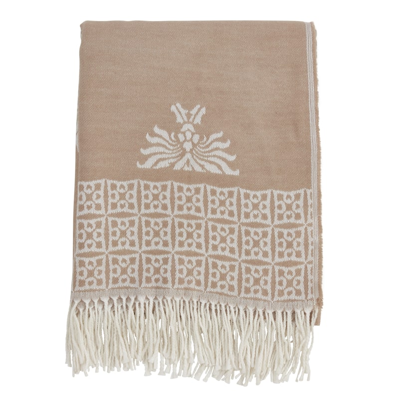 Fringed Throw With Medallion Design
