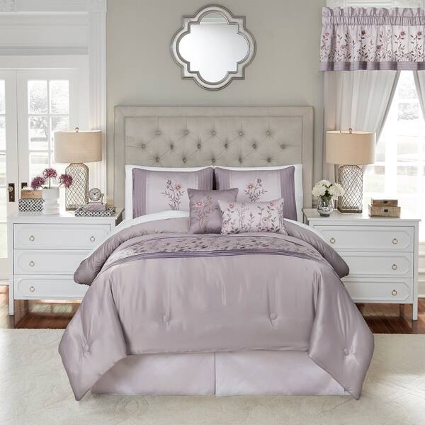 Shop Porch Den Megan Floral Embroidered 4 Piece Comforter Set